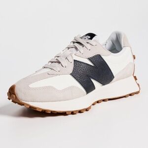 NWT/IN BOX New Balance 327 Women's Sneakers Size 6.5